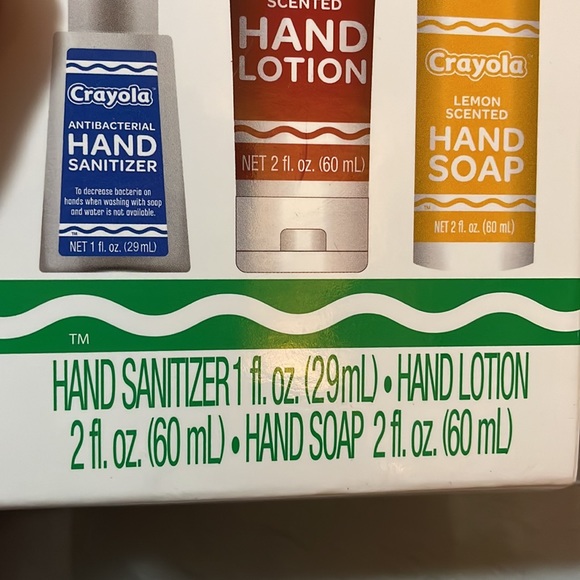 Crayola Essential Kit (3pc set) - Picture 8 of 8